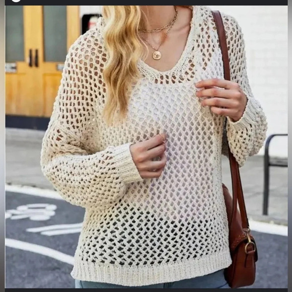 Nicole Miller Artelier Crochet Style Hooded Sweater - Picture 2 of 5